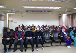 بالصور.. جامعة حلوان تنظم مبادرة ايد على ايد اتحضر للتجديد