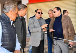بالصور..السيسي يتفقد أعمال تطوير منطقة عزبة الهجانة ومحاور مصر الجديدة