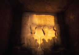 بعد غد..الشمس تتعامد على وجه رمسيس الثاني بأبوسمبل