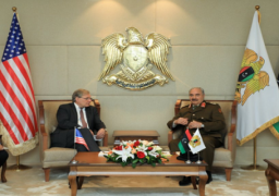 حفتر يؤكد للسفير الأمريكى فى ليبيا التزامه بوقف إطلاق النار وتمسكه بإنهاء وجود الإرهابيين وطرد المرتزقة