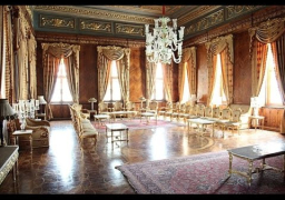 فرقة فرنسية تحتفل بعيد الحب في قصر المانسترلي