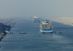 “الوزراء” ينفي تأثر حركة الملاحة بقناة السويس نتيجة “كورونا”