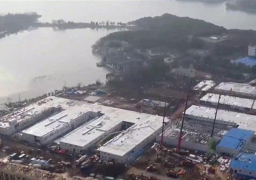 بالفيديو … مستشفى أقامتها الصين فى 8 أيام تستقبل اليوم المصابين بفيروس كورونا