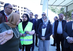 بالصور … وزيرة الصحة تشيد بمعدلات التنفيذ بوحداتى صحة ” الشيخ موسي والحبيل”