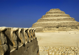 خبير آثار: فلسفة بناء هرم زوسر تمثل أول خط رسمه الإنسان إلى السماء