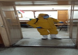 الوطنية للإعلام تواصل أعمال التعقيم بشكل يومي بمختلف الأماكن بمبنى الوطنية للإعلام للوقاية من مرض كورونا