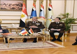 الفريق أول / محمد زكى القائد العام للقوات المسلحة وزير الدفاع والإنتاج الحربى يلتقى وزيرة القوات المسلحة الفرنسية