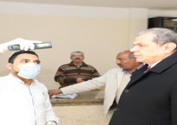 سعفان يوجه باتخاذ اجراءات احترازية لجميع العاملين بالوزارة ومديرياتها بالمحافظات