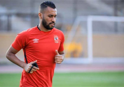 الأهلي يطالب “عاشور” بالإعتزال واللاعب يتمسك باستمراره في الملاعب