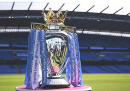 أندية البريميرليج تدرس تخفيض أجور لاعبيها بسبب توقف النشاط الرياضى