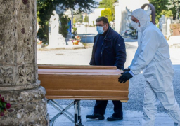 إيطاليا تسجل 800 حالة وفاة جديدة في أكبر قفزة لضحايا كورونا خلال اليوم