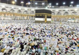 السعودية: آلية إلكترونية لطلب استرجاع رسوم التأشيرات بعد تعليق العمرة