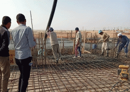 الإسكان: صب أسقف الدور الثانى علوى بعمارات “JANNA” بملوي الجديدة