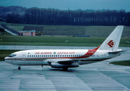 الخطوط الجزائرية تعيد 3466 جزائريا إلى بلادهم خلال 3 أيام بسبب الكورونا