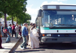 المغرب: وقف حركة نقل المسافرين بالحافلات بين المدن اعتبارا من الثلاثاء