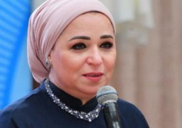 انتصار السيسى: ثقتى فى الله والمرأة المصرية لتجاوز هذه المحنة الخطيرة