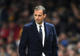 باريس سان جيرمان يبدأ التفاوض مع أليجرى لخلافة توخيل