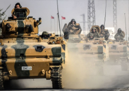 دخول تعزيزات عسكرية تركية كبيرة عبر معبر باب الهوى الحدودى إلى سوريا