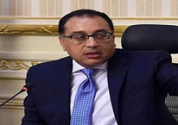 رئيس الوزراء يستعرض تقرير لجنة الاستغاثاث الطبية عن فبراير