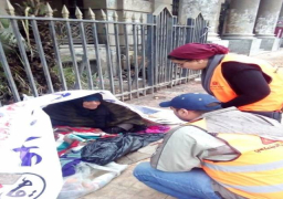 فرق التدخل السريع تتعامل مع 427 مشرد وأسرة تضررت من الطقس