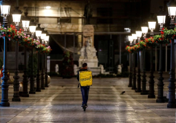 كورونا يخطف الأنفاس .. 11 ألف إصابة في يوم واحد