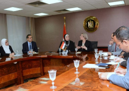 وزيرتا التجارة والصناعة والبيئة تبحثان تعظيم الاستفادة من إستخدام منتجات الوقود البديل فى الصناعة المصرية