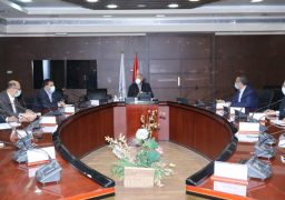 وزير النقل يتابع آخر المستجدات الخاصة بمشروع إعادة تأهيل ورفع كفاءة خط السكك حديدة