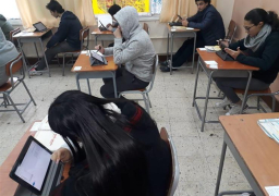 التعليم: 99.51 % من طلاب الثاني الثانوي يؤدون اختبار العربي إلكترونيا