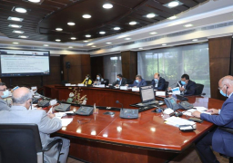 وزير النقل يبحث مع مسئولي البنك الدولي موقف المشروعات المشتركة بين الجانبين