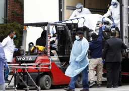 أمريكا تدعو رعاياها في الخارج للعودة قبل تحول “كورونا” إلى “تسونامي”