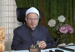 المفتي: علينا أن نشعر اليتيم بوجودنا ليس في أبريل فقط بل في كل الايام