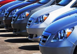 بدء العمل بالمرور لترخيص السيارات الجديدة اليوم