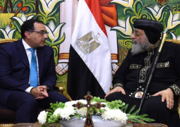 مدبولى يهنئ البابا تواضروس والمواطنين الأقباط بعيد القيامة المجيد