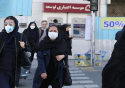 مصابة بكورونا تلد ابنة سليمة في إيران