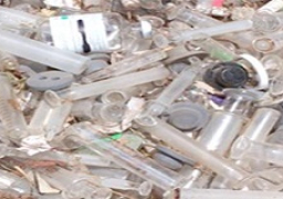 وزيرا التعليم العالي والبيئة يتابعان إجراءات التخلص من النفايات