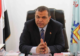 القوى العاملة: صرف مرتبات العمالة المنتظمة بالسياحة واستكمال صرف إعانات الطوارئ