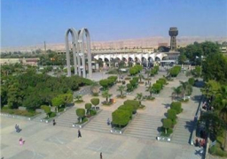 إلزام العاملين و المواطنين بارتداء الكمامات داخل جامعة حلوان