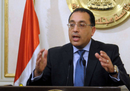 مدبولى: نقدر جهود الأطقم الطبية فى مواجهة أزمة كورونا