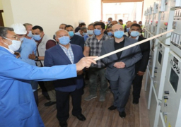 بالصور.. وزير النقل: الانتهاء من تطوير 84 عربة سكة حديد إسباني درجة أولى وثانية بورش كوم أبو راضي