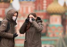 روسيا تبدأ تخفيف إجراءاتها .. بوتين: خطر كورونا ما زال قائما