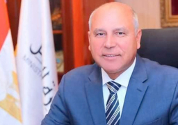 وزير النقل يتابع على مدار الساعة مع رؤساء الهيئات والجهات التابعة انتظام العمل في مرافق النقل والمواصلات لتقديم كافة التسهيلات للركاب خلال تنقلاتهم المختلفة