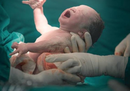 ثالث حالة ولادة لمصابة بكورونا داخل المستشفيات التعليمية