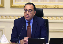 مدبولي يستعرض التطبيقات الإلكترونية بين جهات الحكومة بالعاصمة الادارية