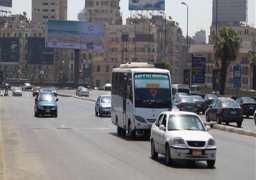 انتظام حركة المرور بمعظم محاور القاهرة والجيزة