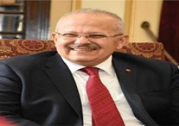 رئيس جامعة القاهرة يوجه بتوظيف أبحاث الصناعة والزراعة لخدمة التنمية