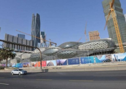 رغم تسجيل نحو 4 آلاف إصابة جديدة .. السعودية ترفع حظر التجول كاملاً وتسمح بعودة كافة الانشطة الاقتصادية