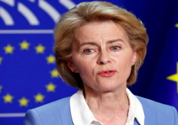 رئيسة المفوضية الأوروبية تصل إلى كييف لإجراء مباحثات مع الرئيس الأوكراني