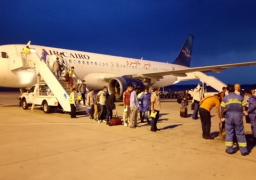 عودة 1643 عالقاً مصرياً من الكويت إلى القاهرة ومرسى علم