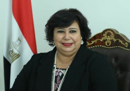 وزيرة الثقافة تشهد استئناف نشاط قطاع الإنتاج الثقافى