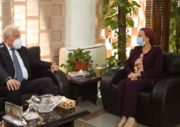 وزيرة البيئة ومحافظ جنوب سيناء يبحثان تحويل شرم الشيخ إلى مدينة خضراء